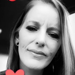 Meet your Posher, Sheena